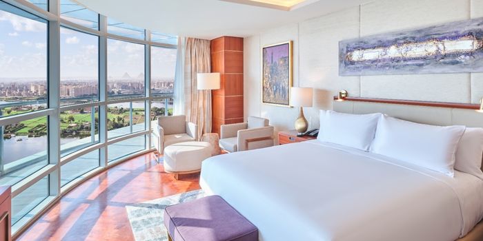Royal Suite master bedroom