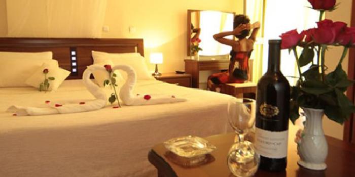 Guest room