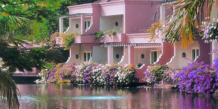 Rooms Overlooking Lagoon