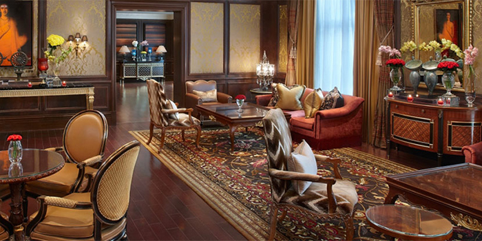 Royal Club Lounge