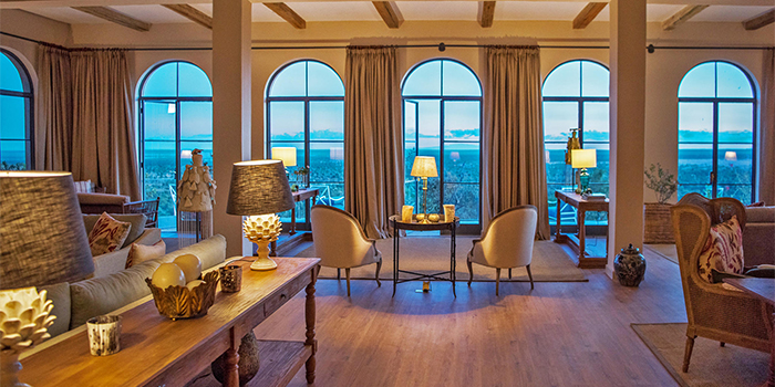 Main Lounge