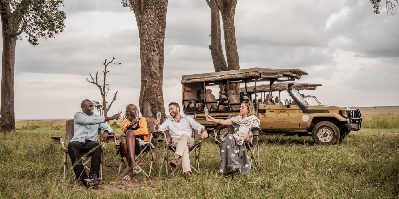 Sundowners on game drives