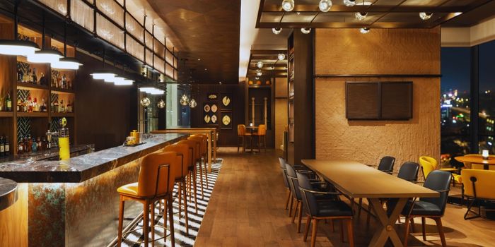 Bar area at the Hudson Tavern and grill