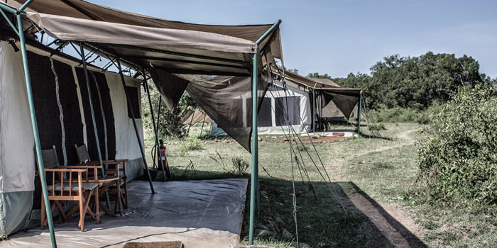 Tent verandah