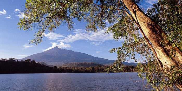 Lake Duluti