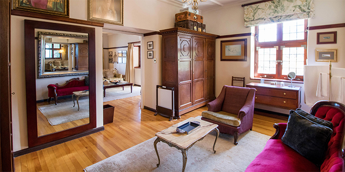 Suite dressing room