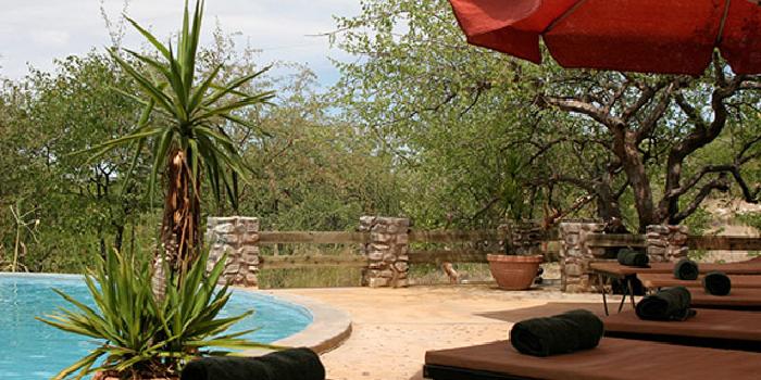 Pool area