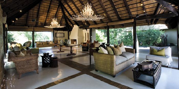 Lounge area