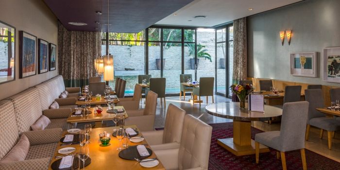 3 Jazz Room Restaurant