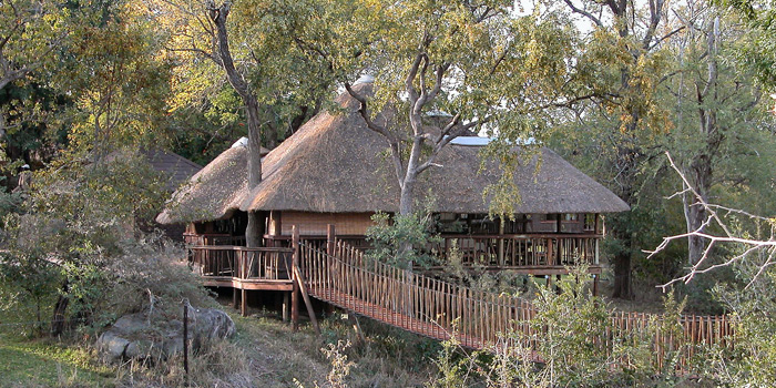 Idube Exterior