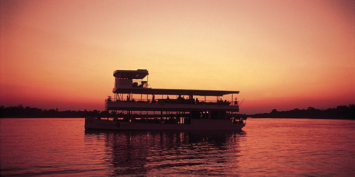 Sunset cruise on the Zambezi Sunset cruise on the Zambezi