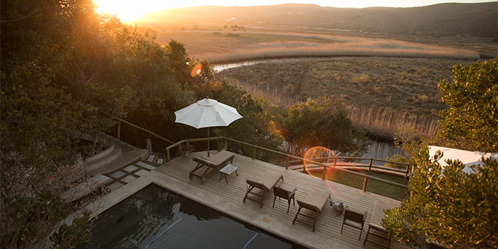 Emily Moon River Lodge Emily Moon River Lodge