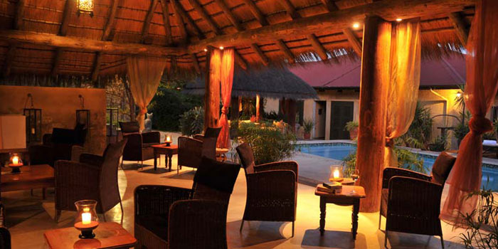 Bar lounge