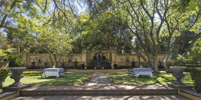 Monneaux Restaurant