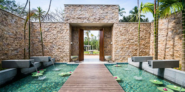 Spa Entrance