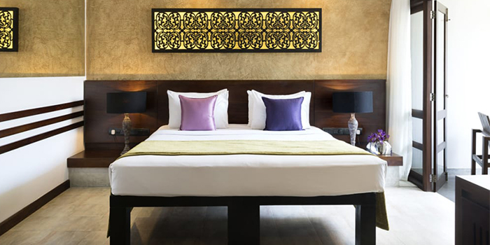 Courtyard View Room
