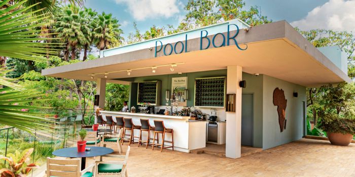 Pool Bar