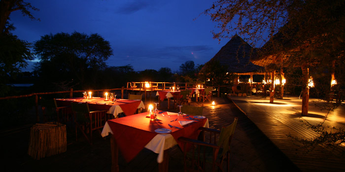 Alfresco dining