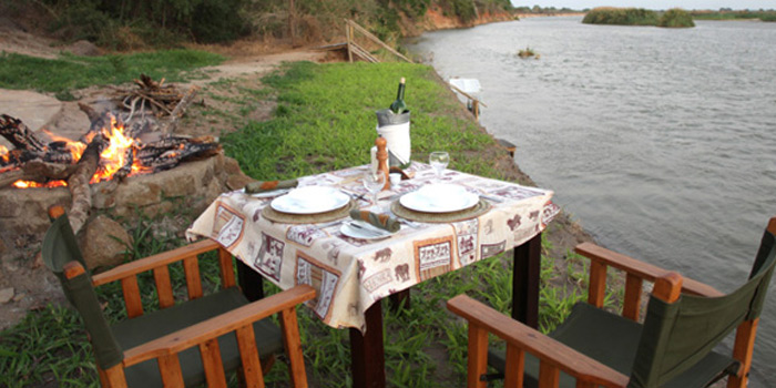 Riverside dining