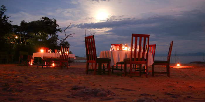 Beach dining