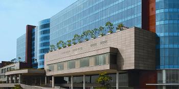 the leela ambience gurgaon image 2