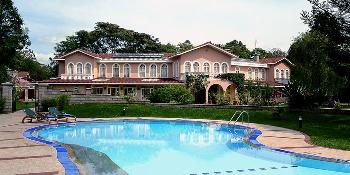 house of waine image 2
