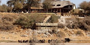 leroo-la-tau-lodge