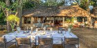 Alfresco dining