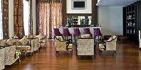 Royal Lounge