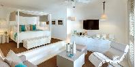 Honeymoon Suite