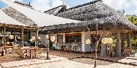 Coast Bar