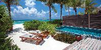 Deluxe Beach Villa with Pool
