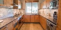 1 bedroom luxury apartment kitchen
