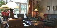 Lounge bar