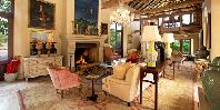 Lounge Area