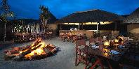 Alfresco dining