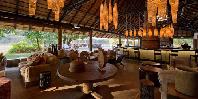 Lounge area