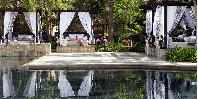 Pool daybeds