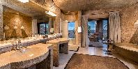 Luxury Suite Bathroom