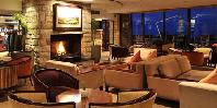 Lounge bar