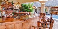 Poolside Bar