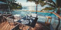 Restaurant deck
