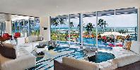 Voyager Lounge