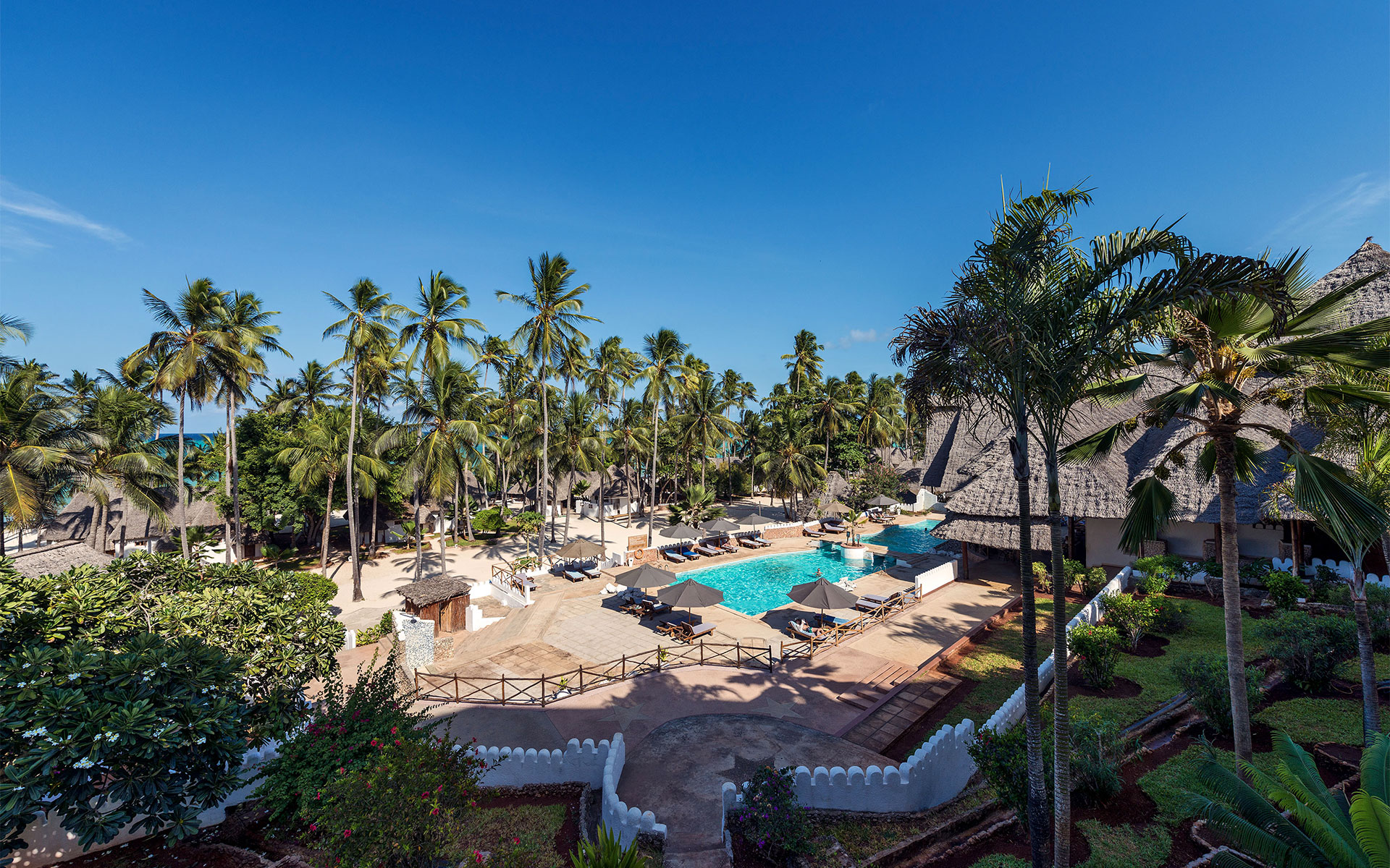 diamonds_mapenzi_beach_gallery_29_website.jpg