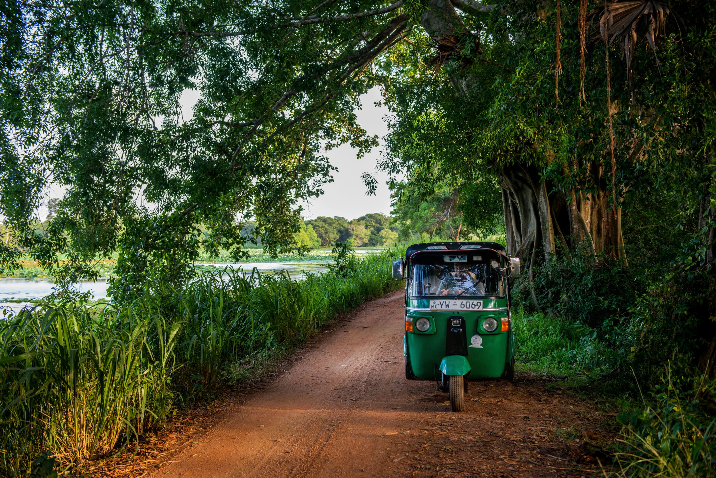 Tuk_Tuk_Ride.jpg