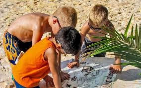 Beach_Treasure_Hunt.jpg