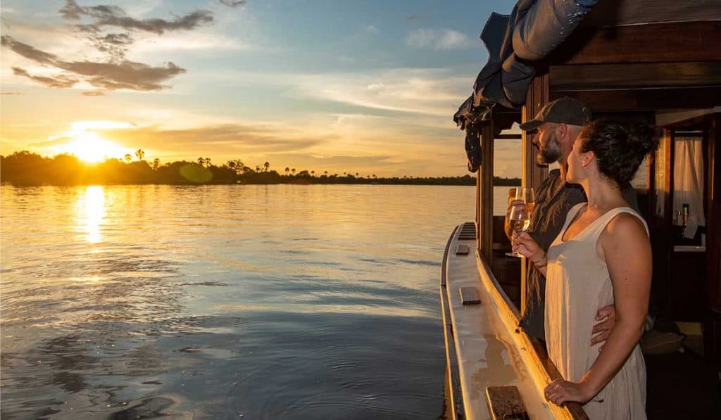 Sunset-Cruise-Raikane-Zambezi-River--1024x597.jpg