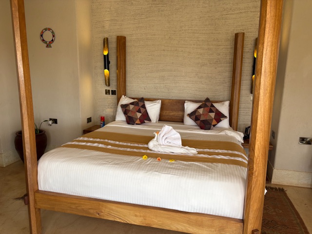 Surana Buffalo Springs Tent